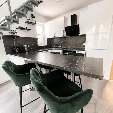 Duplex Balcony 2 Bedrooms Near Layen Castle * Rummelsheim